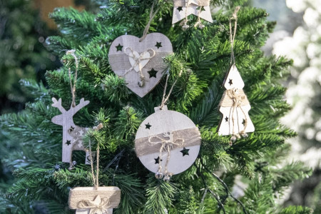 Corrientes: No habrá aumento salarial a estatales y se trabaja en un bono navideño